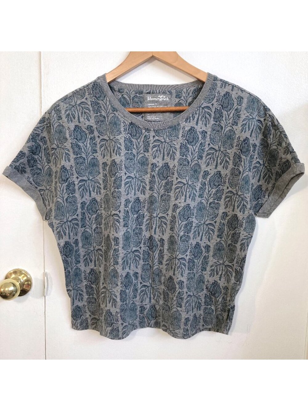 Anthropologie Bloomingprint Graphic Floral Block Print Muscle Tee Rolled Sleeves